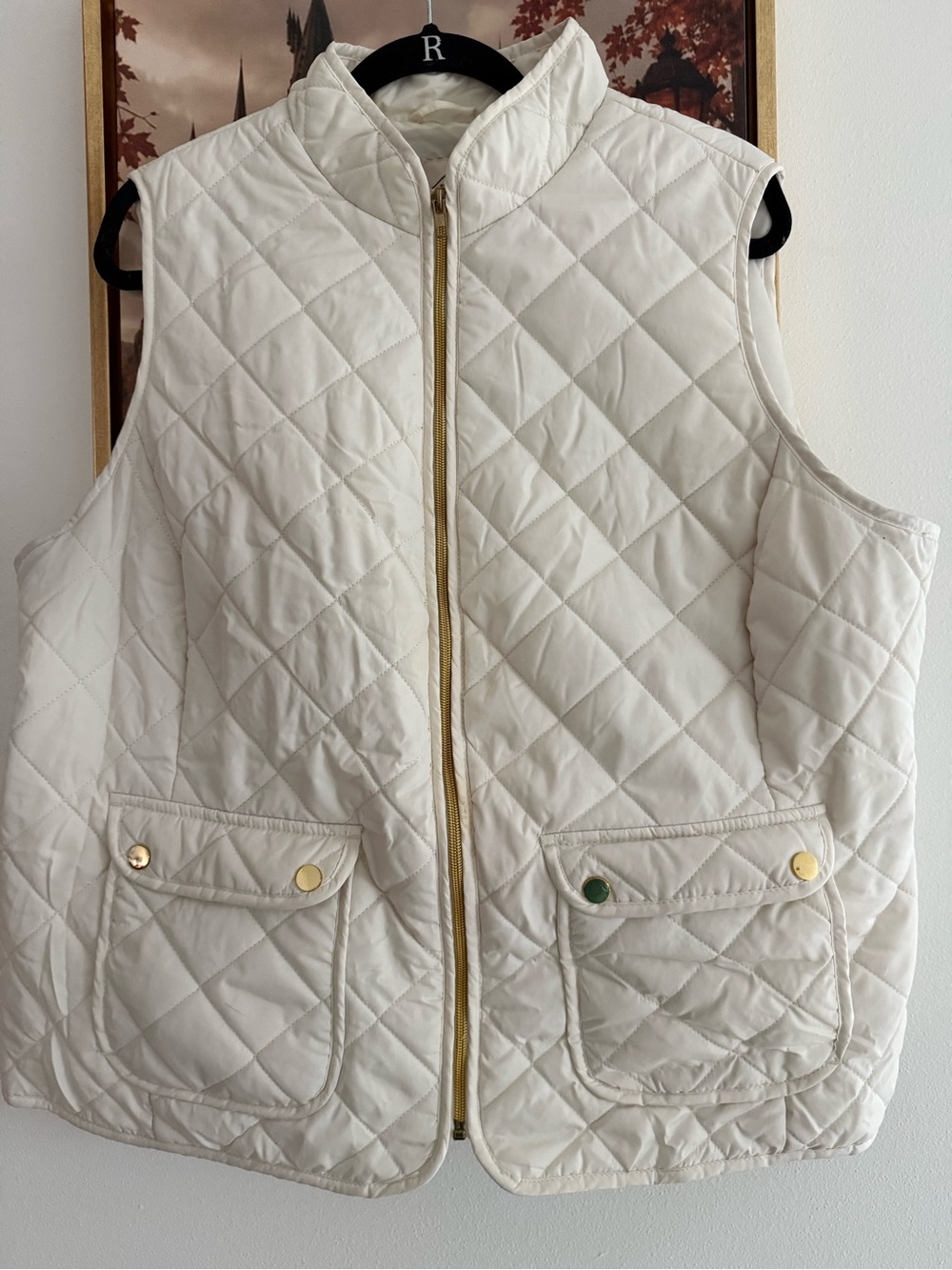 St. John’s Bay Cream Quilted Women’s Vest with Gold Zip